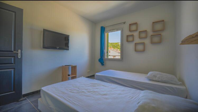 Apartment Chez Pasqua ! Spacieux Avec Terrasse 2 6 Couchages En Rooftop L'Ile-Rousse (Corsica)